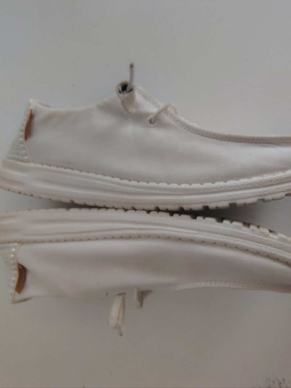Hey Dude Wendy Pearl Chambray White Slip On Shoes Women's Sz 9 Beaded Casual - Picture 11 of 13